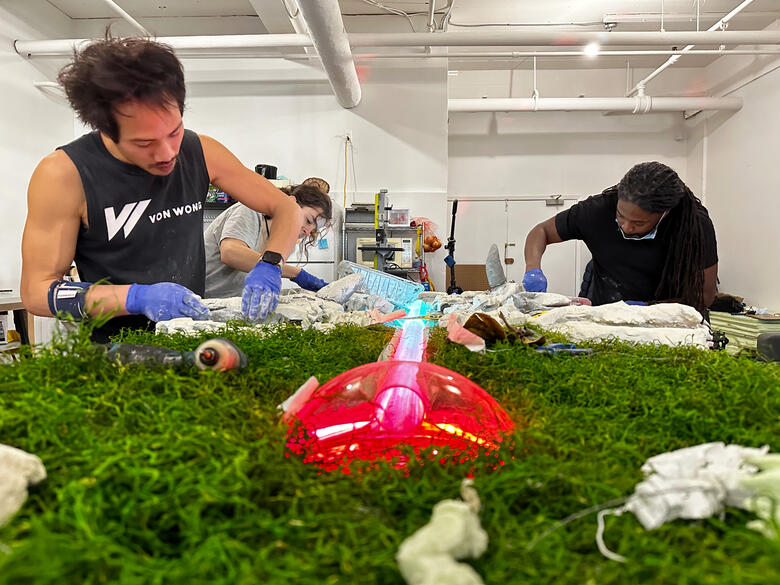 Extinction Thermometer